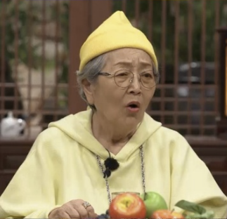 황창민 삼을품은닭 이미지