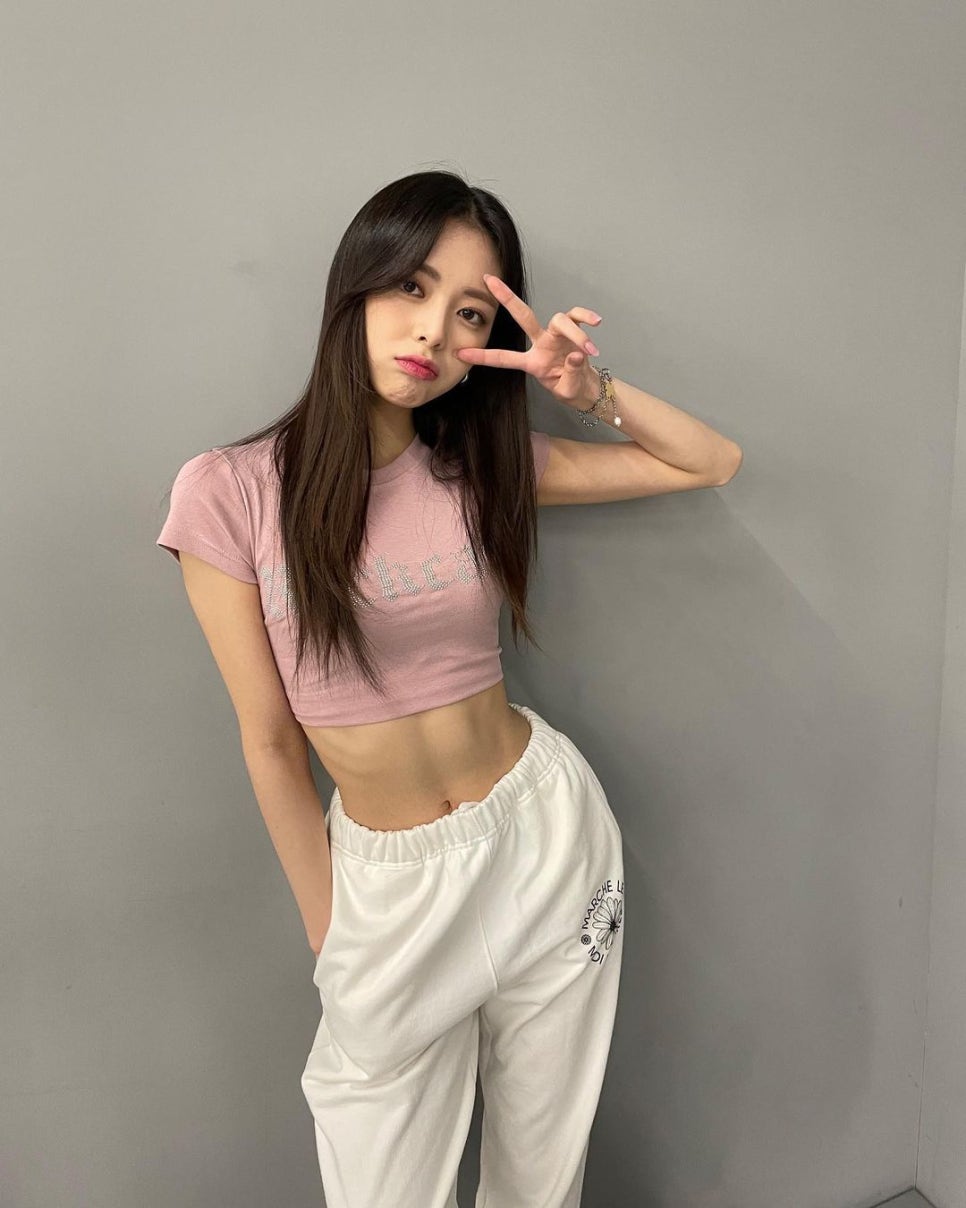 유나케이크 이미지