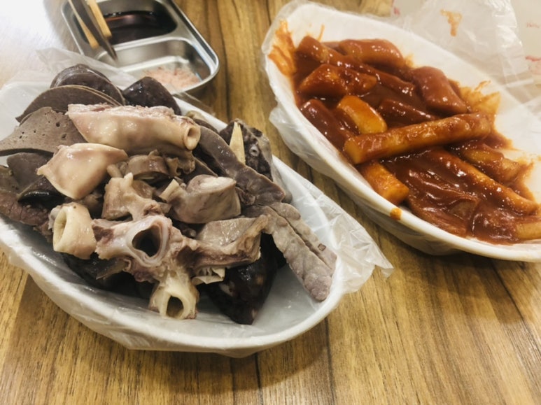 오누이 떡볶이 이미지
