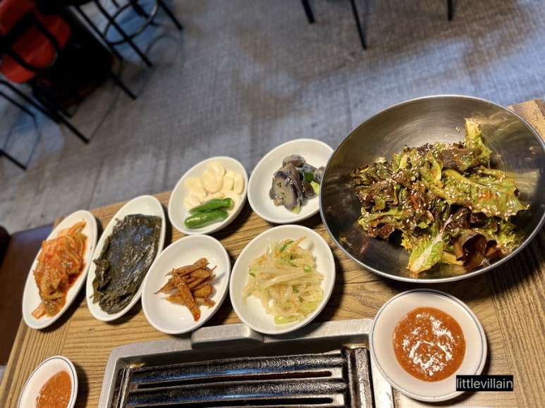 뚱돼지주먹구이 이미지