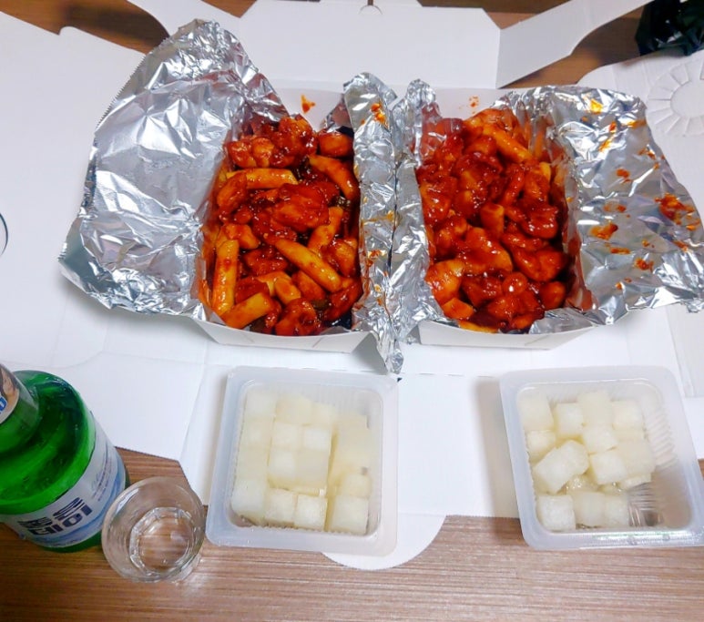 둘다두마리치킨 이미지