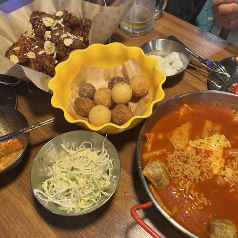 (주)공만치킨 이미지