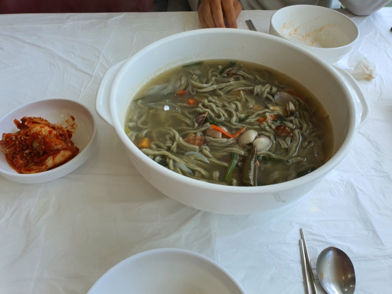 금강칼국수 이미지