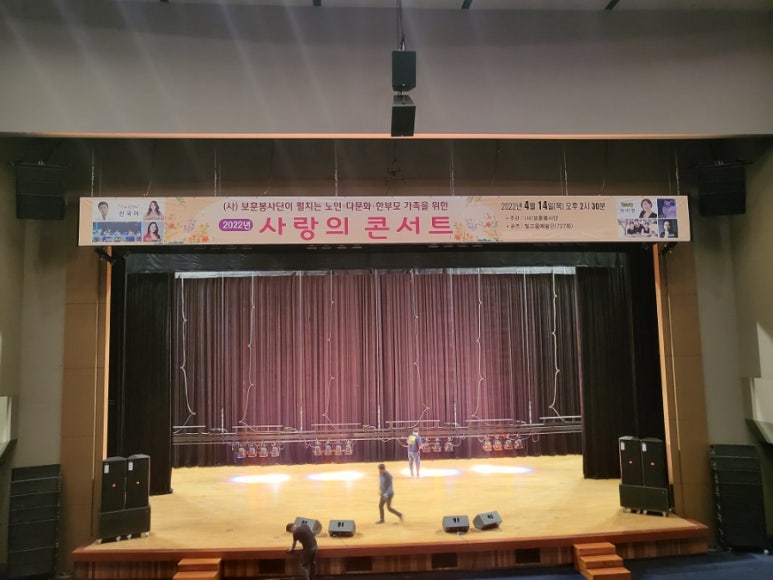 YJ엔터테인먼트 이미지