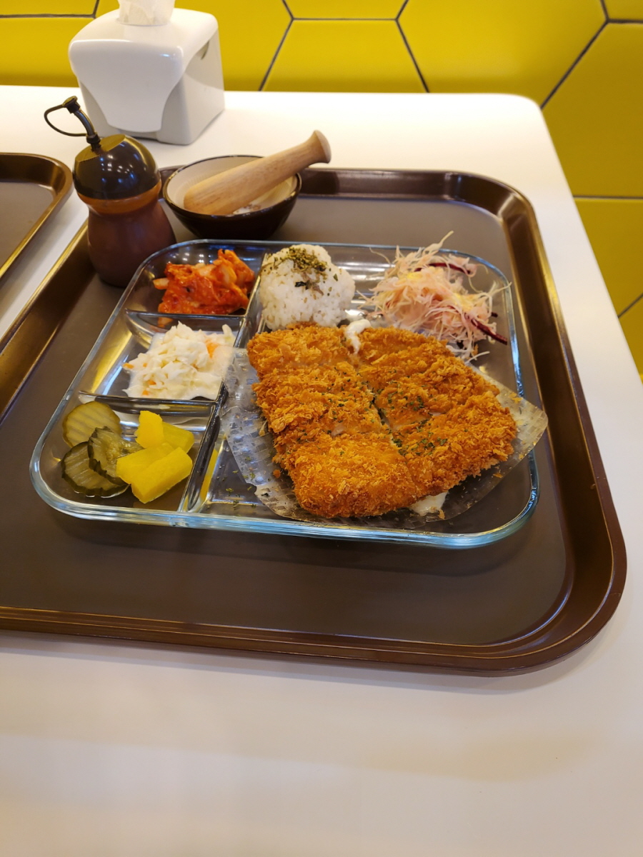 꼬마김밥돈가스 이미지