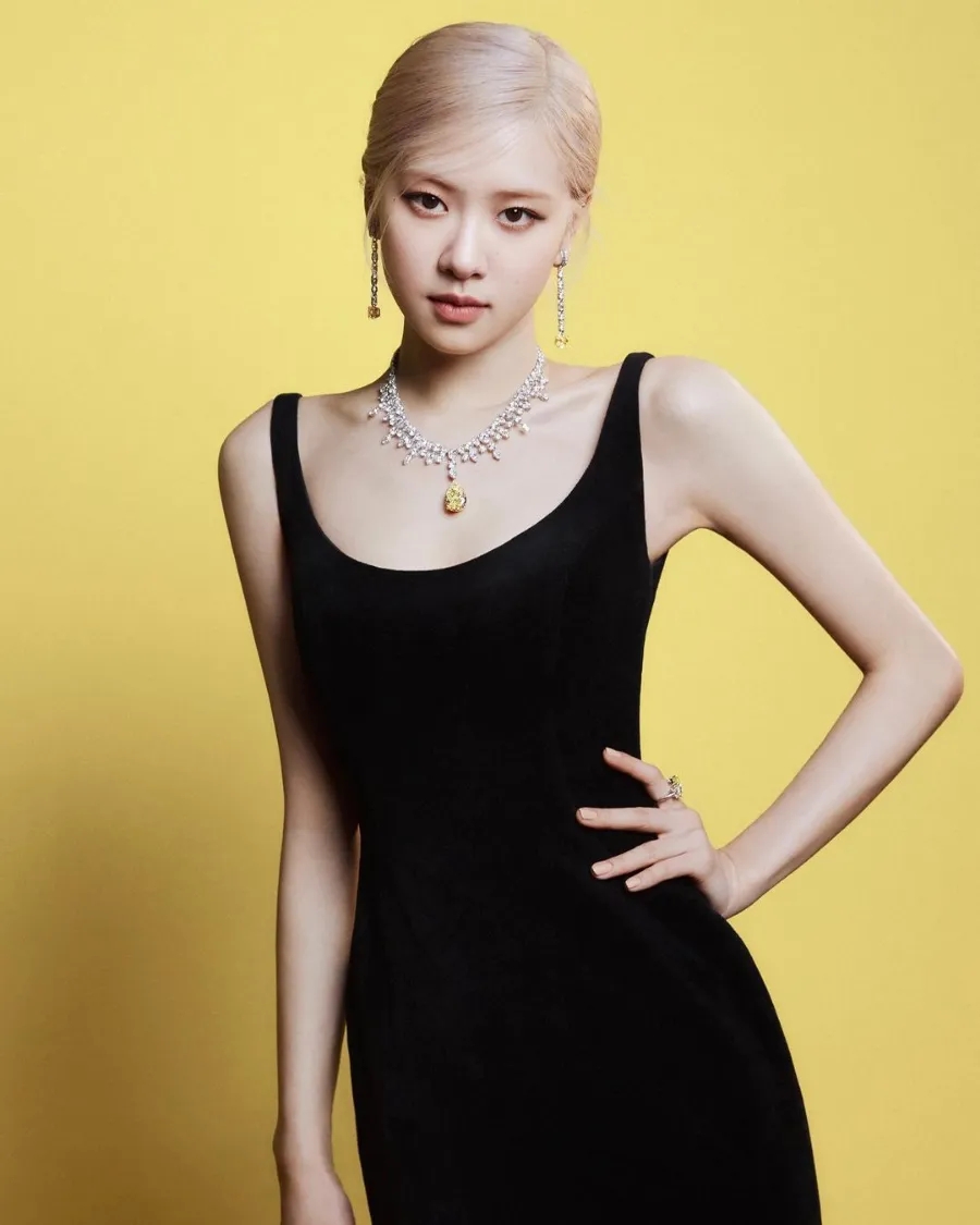 이즈로제 이미지