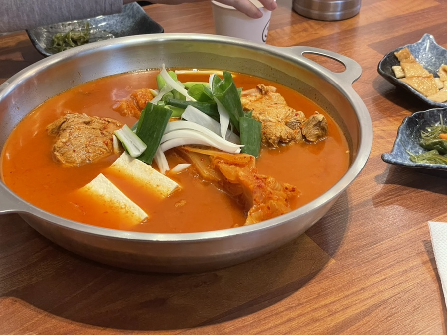 사랑담은 묵은지찜찌개 부산시청점 이미지