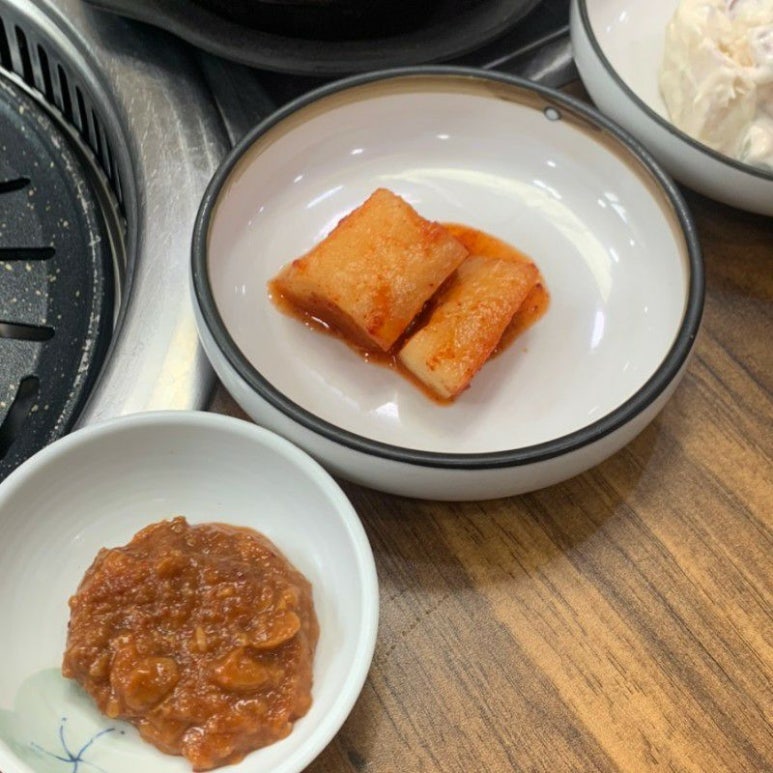 산촌쌈밥 이미지
