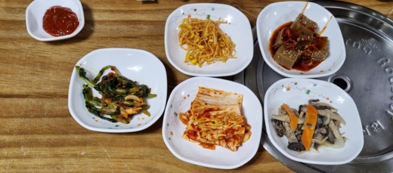 뚱이네식당 이미지