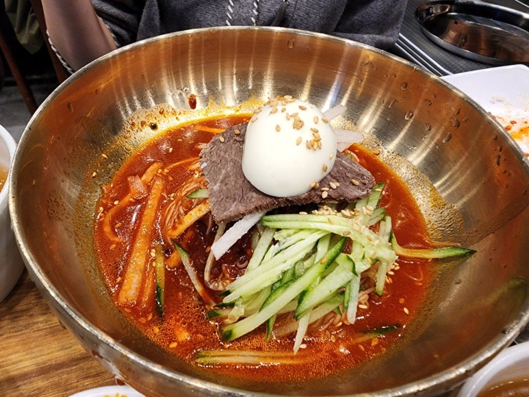 솔가함흥냉면 이미지