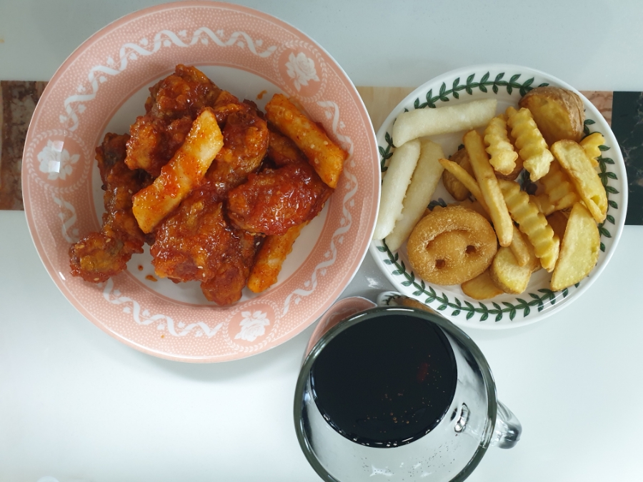 맥시칸양념통닭 이미지