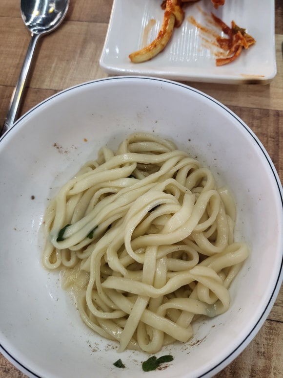 큰언니네칼국수 이미지