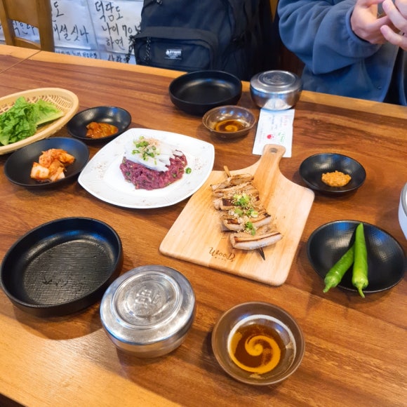 산적육회 이미지