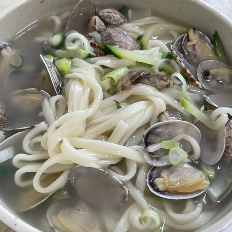 비봉손칼국수 이미지