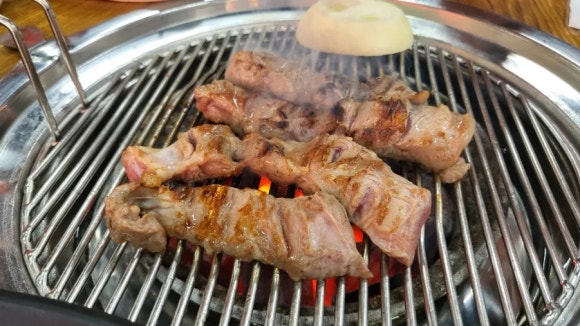 동막골생고기집 이미지