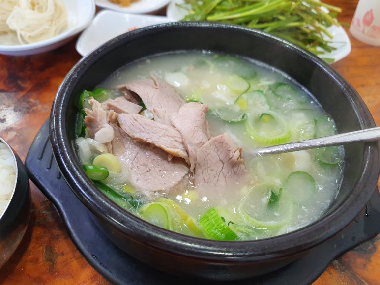 오가네돼지국밥 이미지