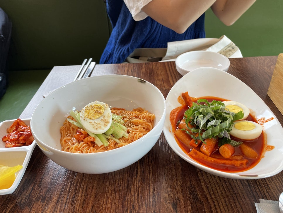 쉼표분식 이미지