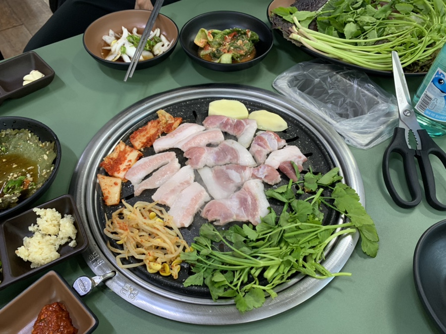 우리동네뒷고기 이미지