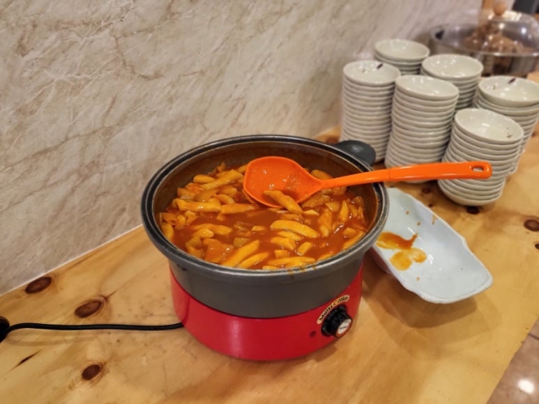 명인제육 이미지