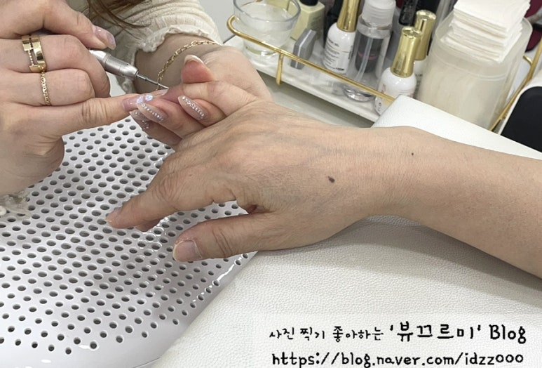 네일바이수이 이미지