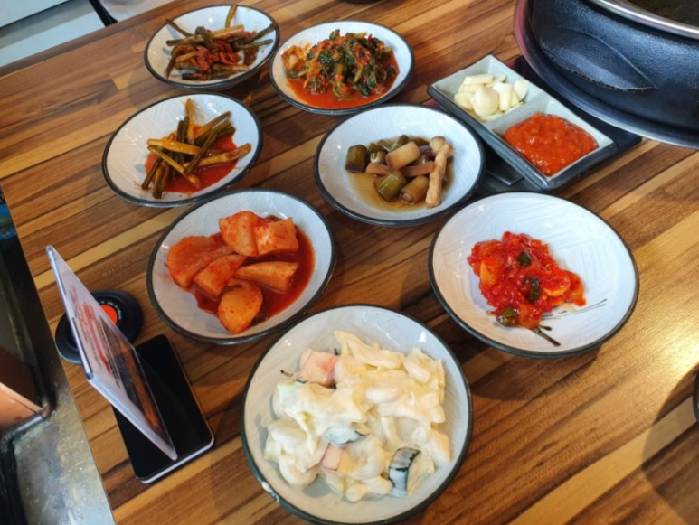천지연숯화로구이 이미지