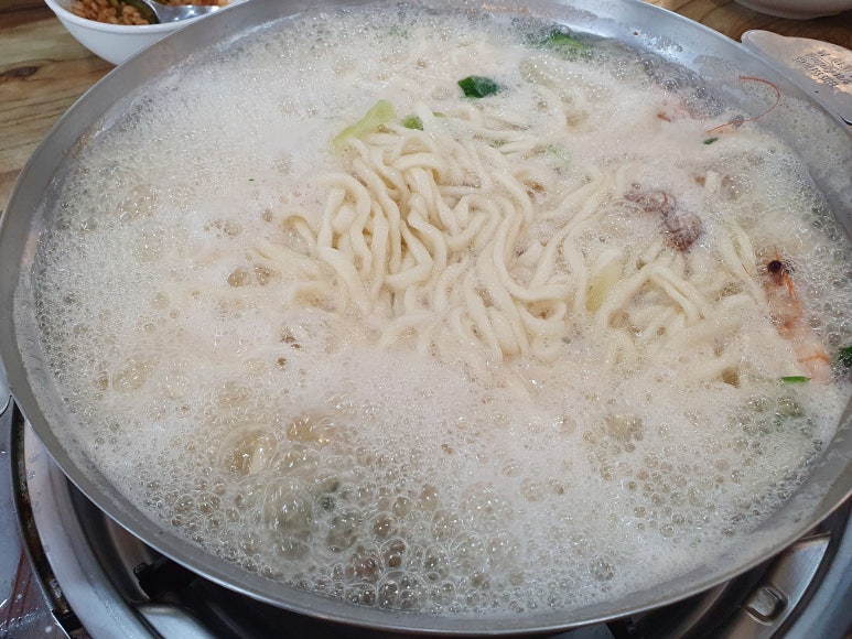 어머님칼국수 이미지