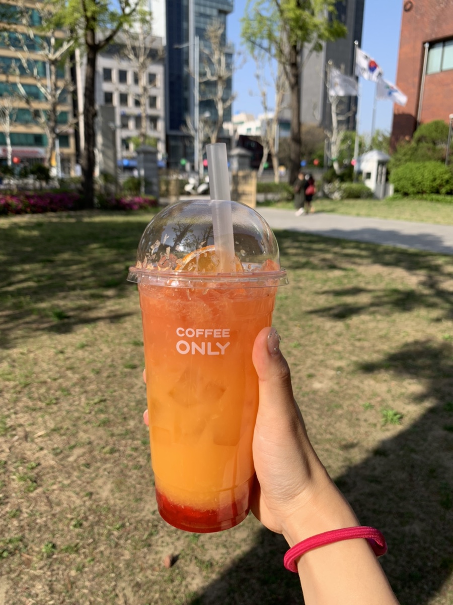 커피온리 사당역사점 이미지