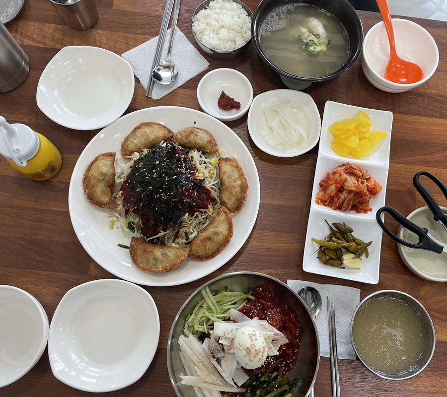 황소왕만두 이미지
