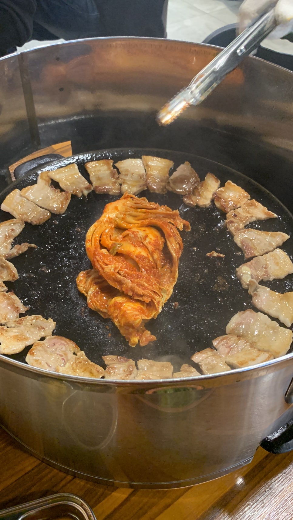 무쇠김치삼겹 이미지