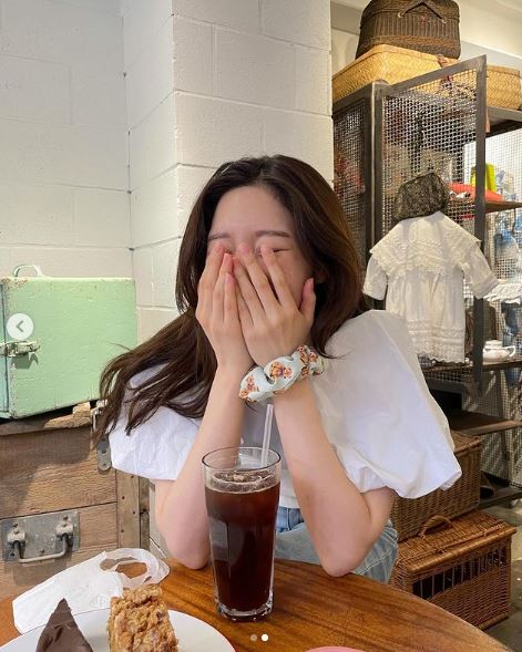 쿠라우니 이미지