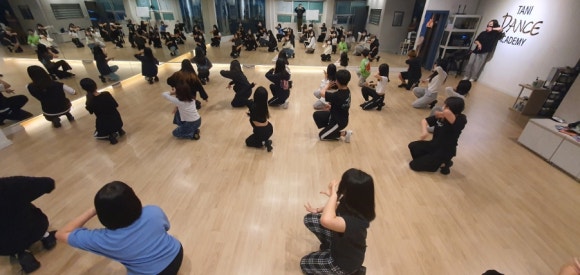 타니댄스아카데미 이미지