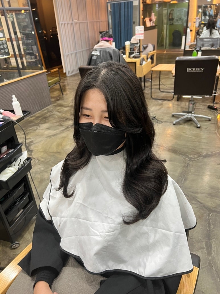 제이엔제이 미용실 이미지