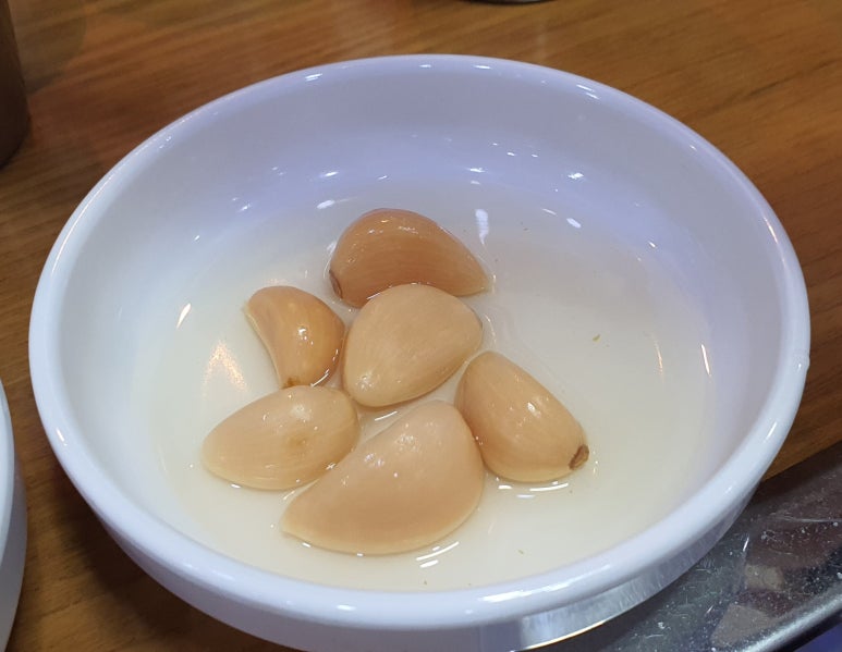 잔치마당통돼지볶음 이미지