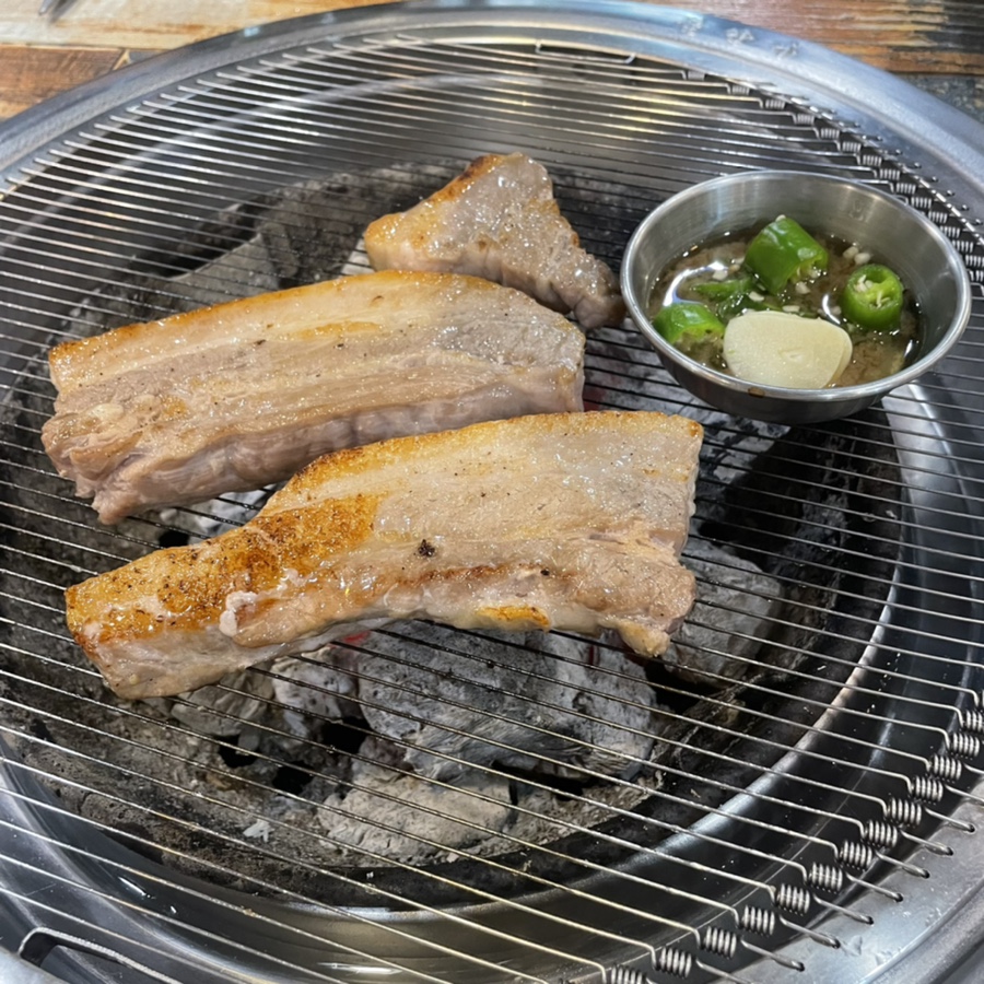 날마다왕갈비생삼겹 이미지