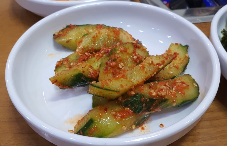 잔치마당통돼지볶음 이미지