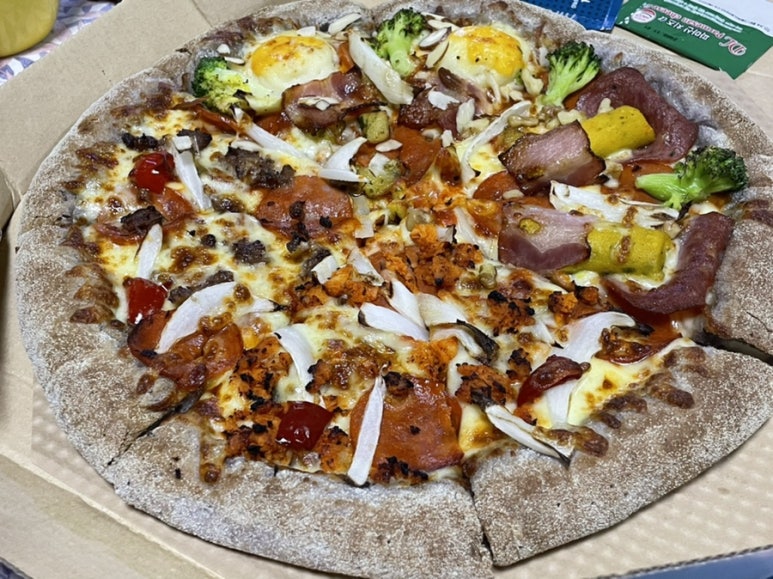 칠번가피자 이미지