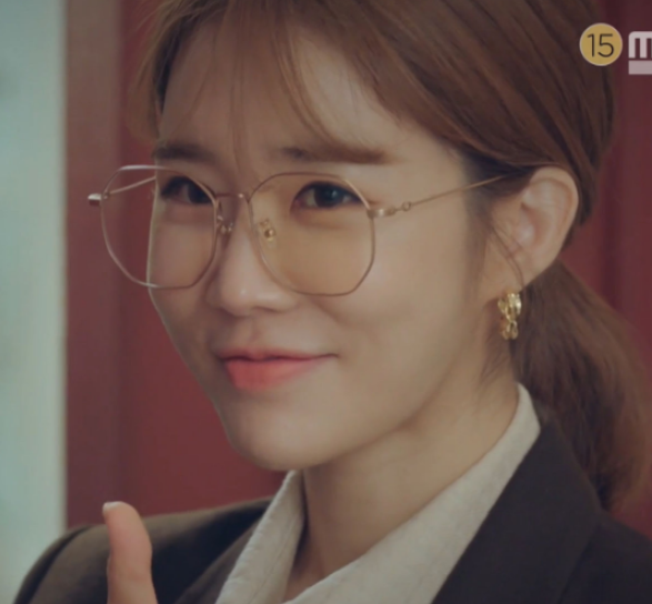 다비치안경 시흥신천사거리점 이미지