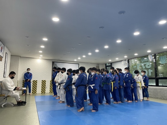 용인대국민유도관 이미지