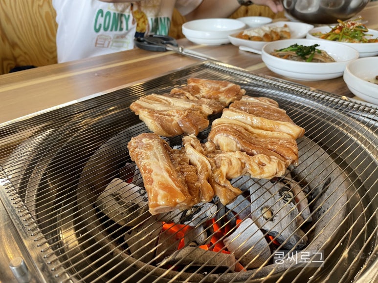 삼돌이왕숯불갈비 이미지