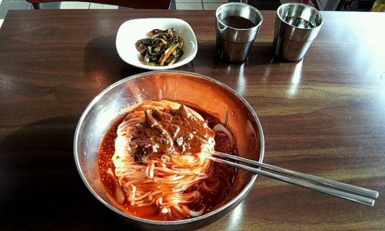 고향비빔국수 이미지
