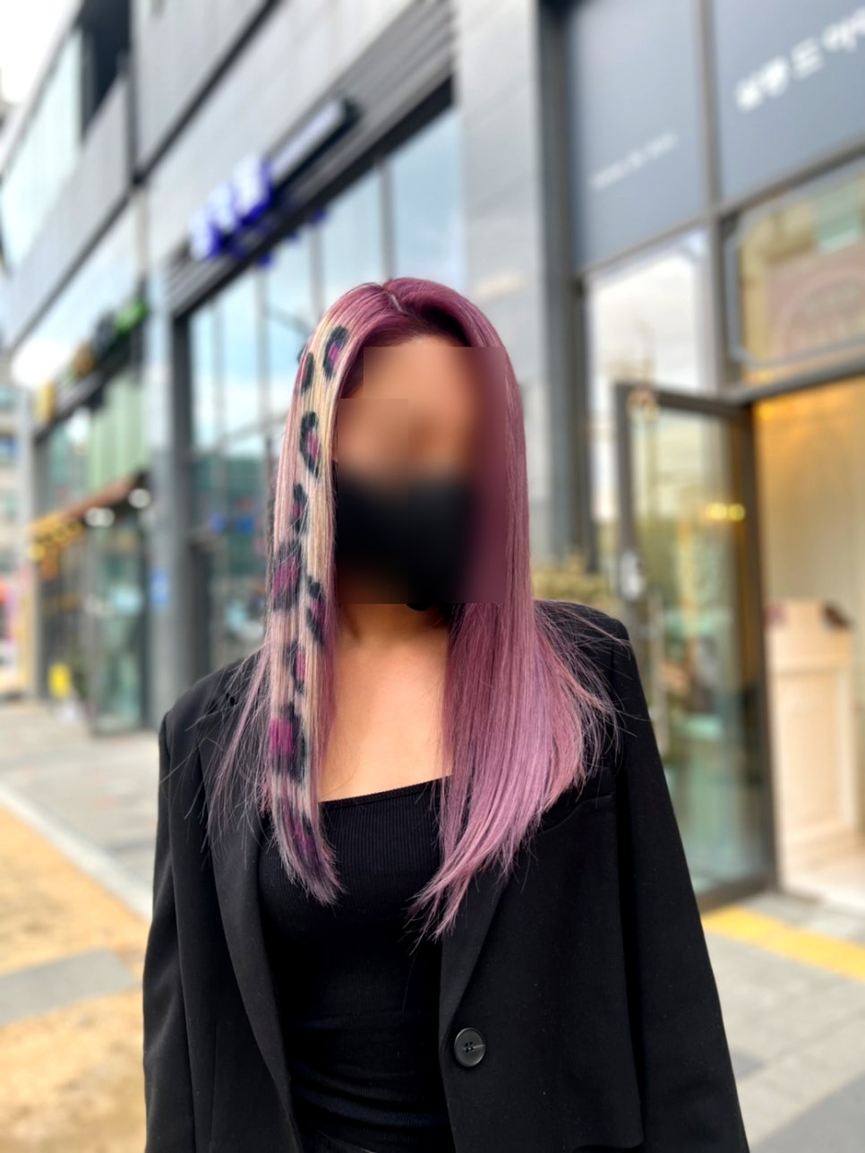 살롱드아띠 이미지
