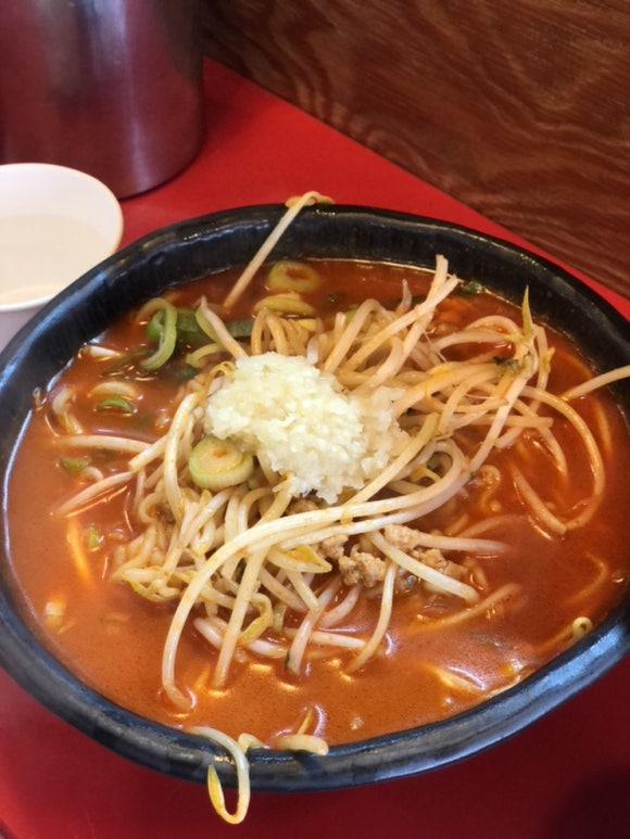 빽찐라면 이미지