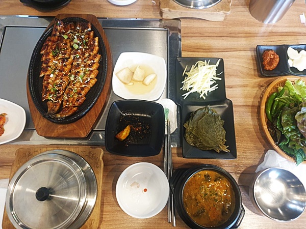 몽 에뚜와르 단청 제빵소 이미지
