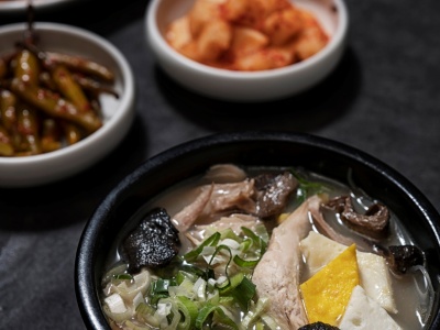 토종닭곰탕 이미지