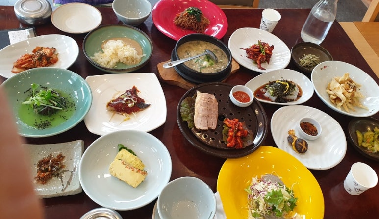 무진행복식당 이미지