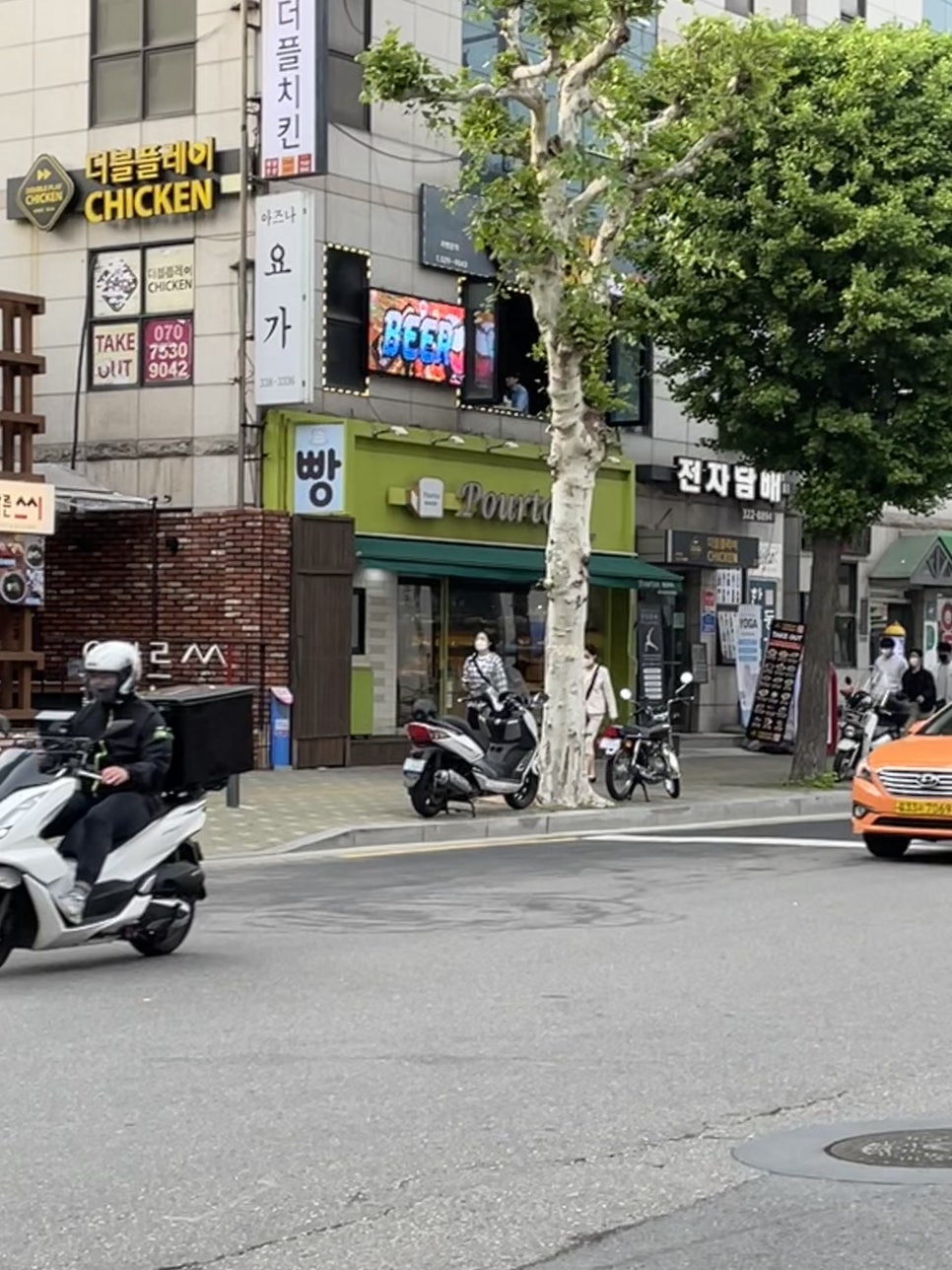 뽀르뚜아과자점 이미지