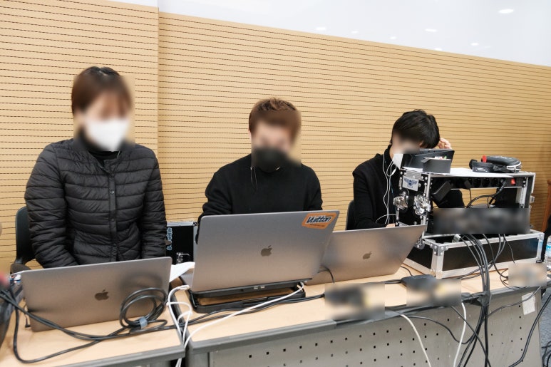 사진세공사 이미지