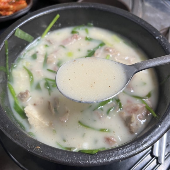 한뚝배기순댓국 이미지