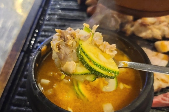 조선주먹구이 이미지