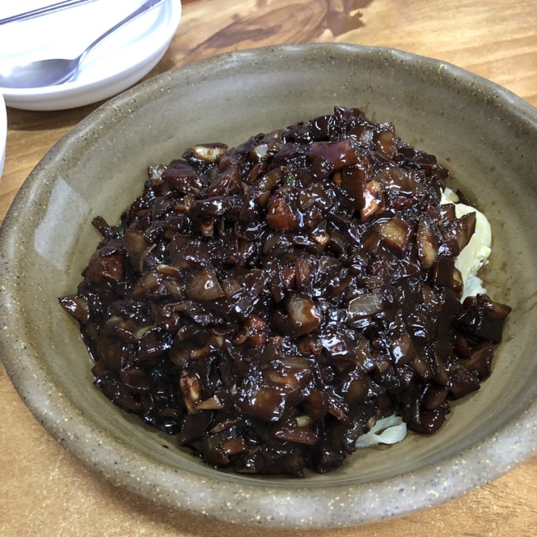 와룡성옛날손짜장 이미지